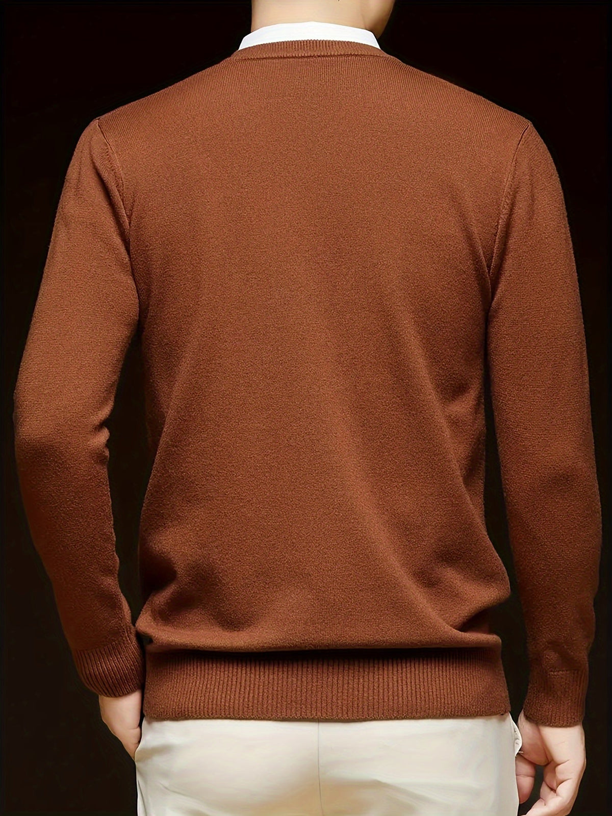 Hugh | Refined V-Neck Sweater